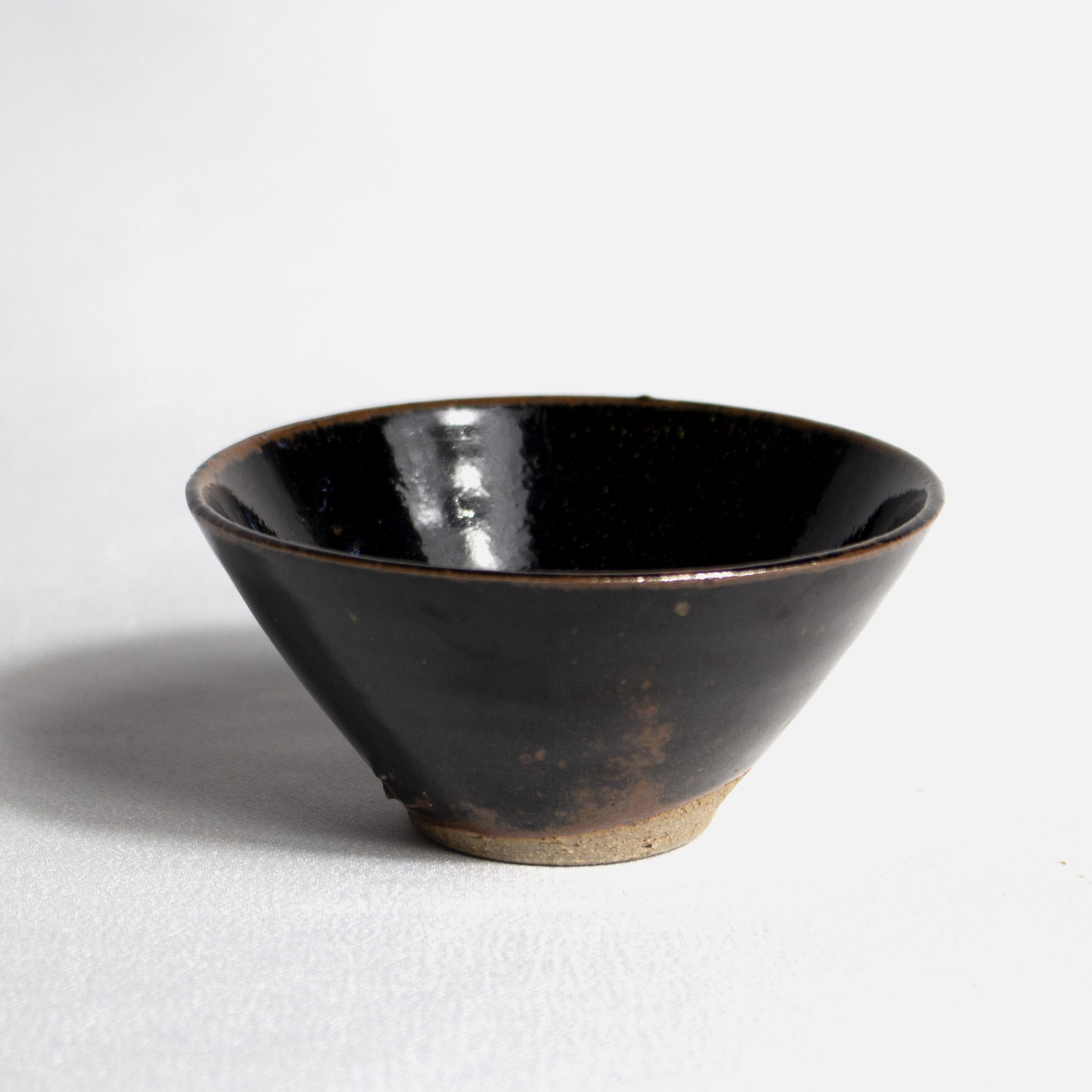 Isatu Hyde Tea Bowl