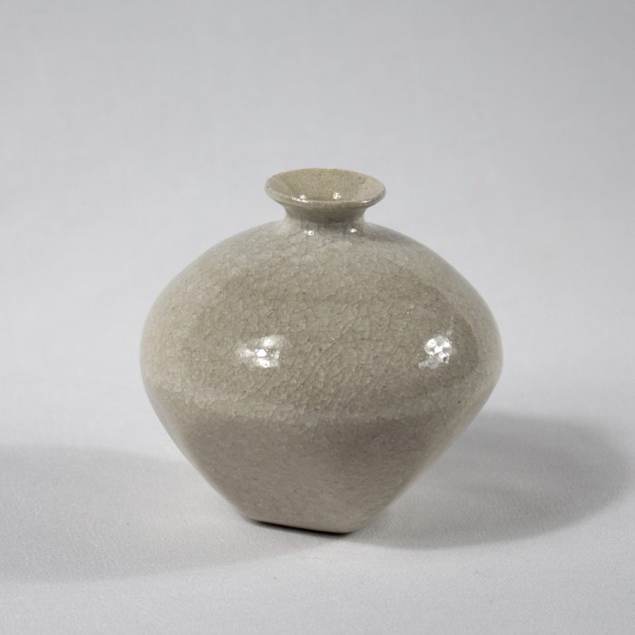 Mizuyo Yamashita Small Vase