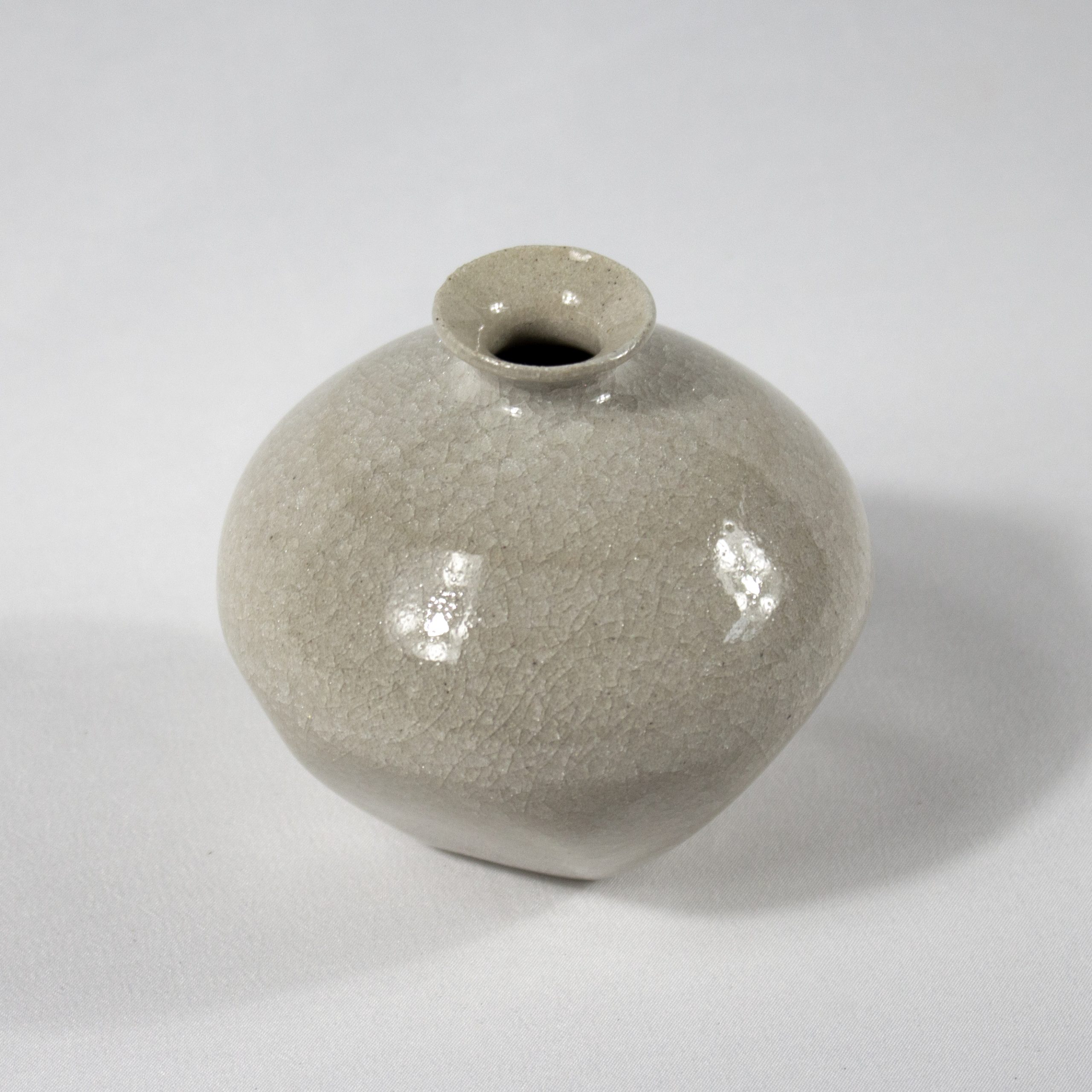 Mizuyo Yamashita Small Vase