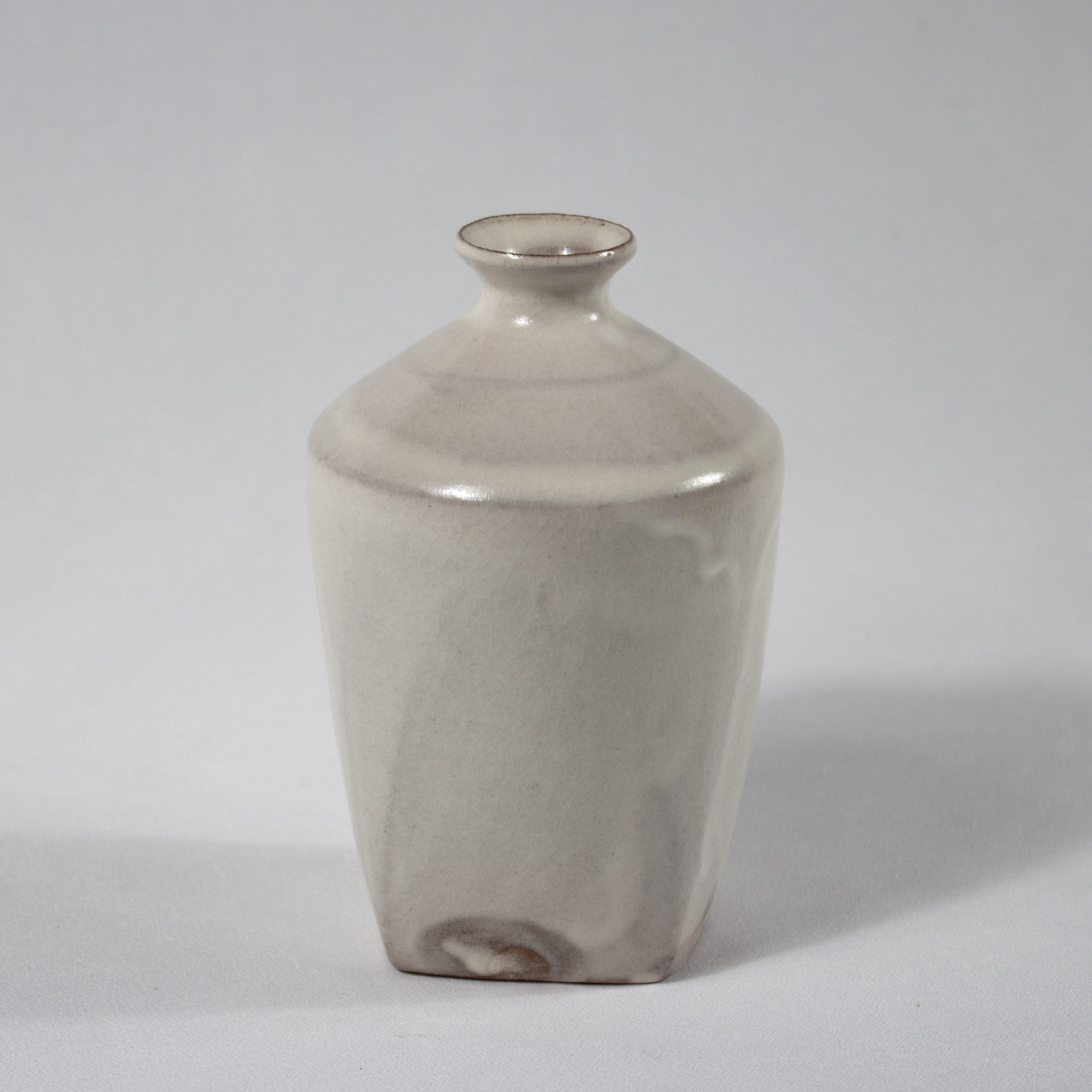 Mizuyo Yamashita Small Vase