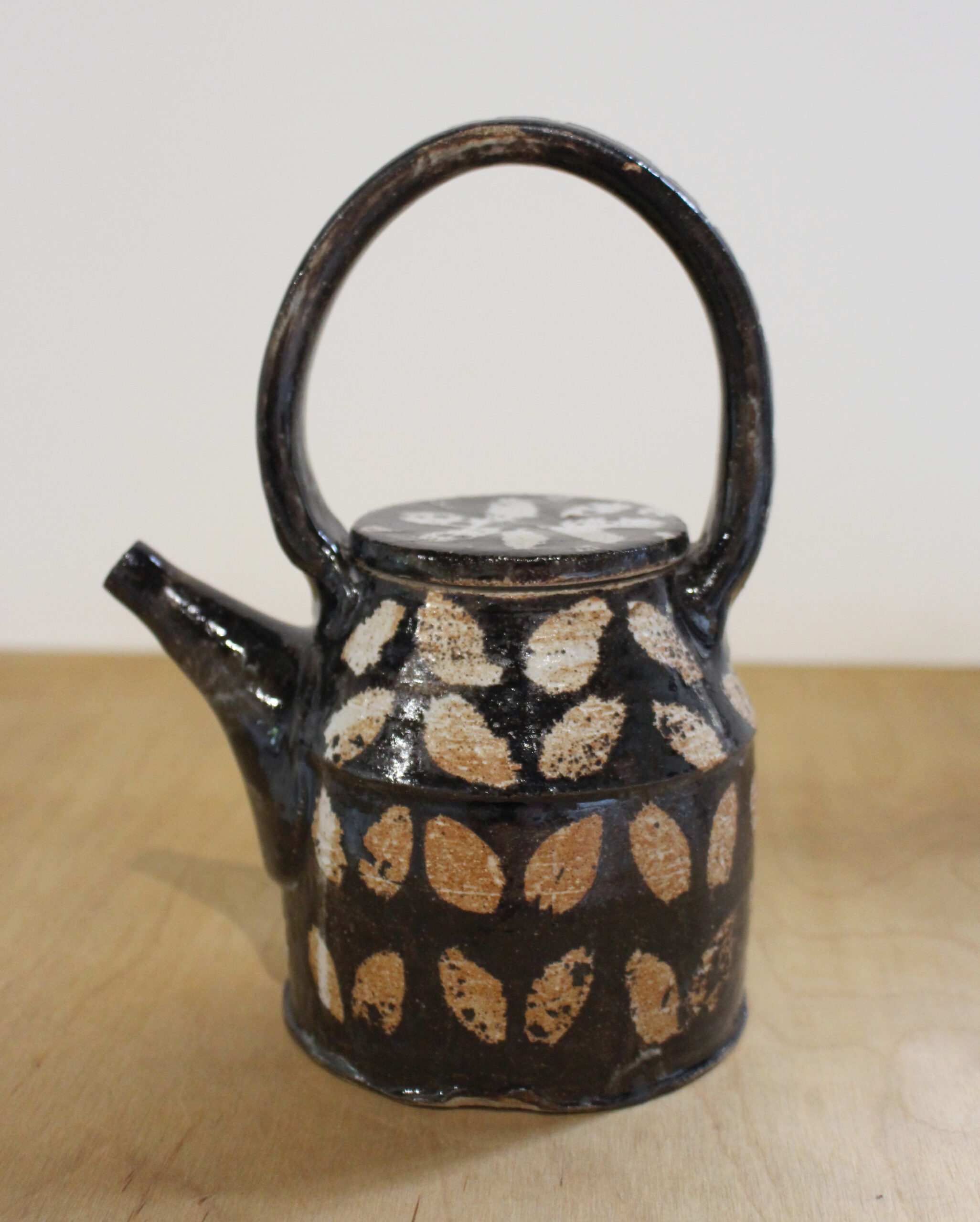 Nicola Gillis Teapot Flora